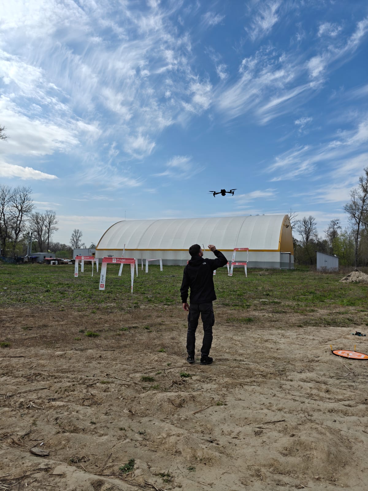 Запуск DJI Mavic над полігоном